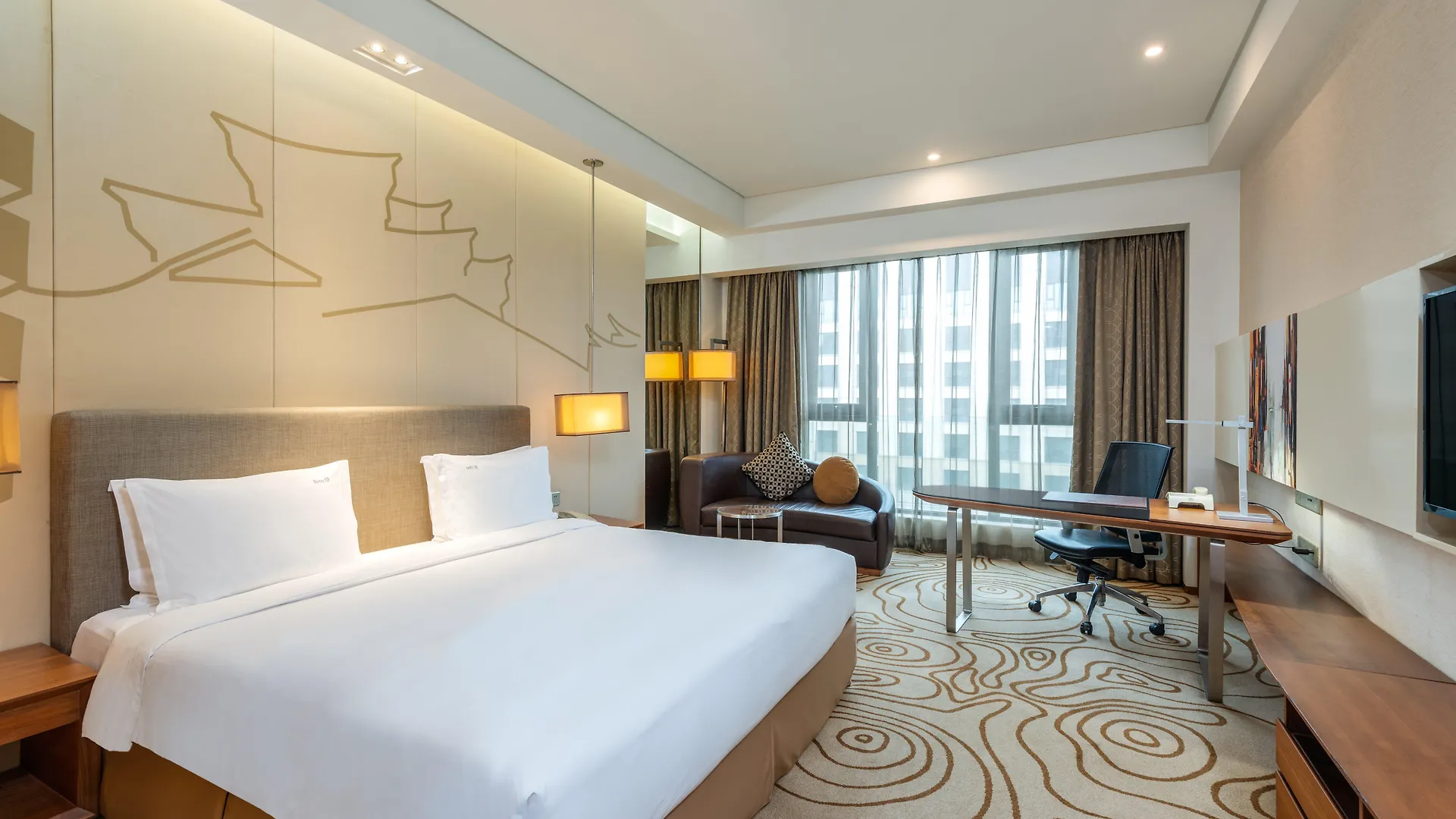 Holiday Inn Shanghai Hongqiao By Ihg Hotel