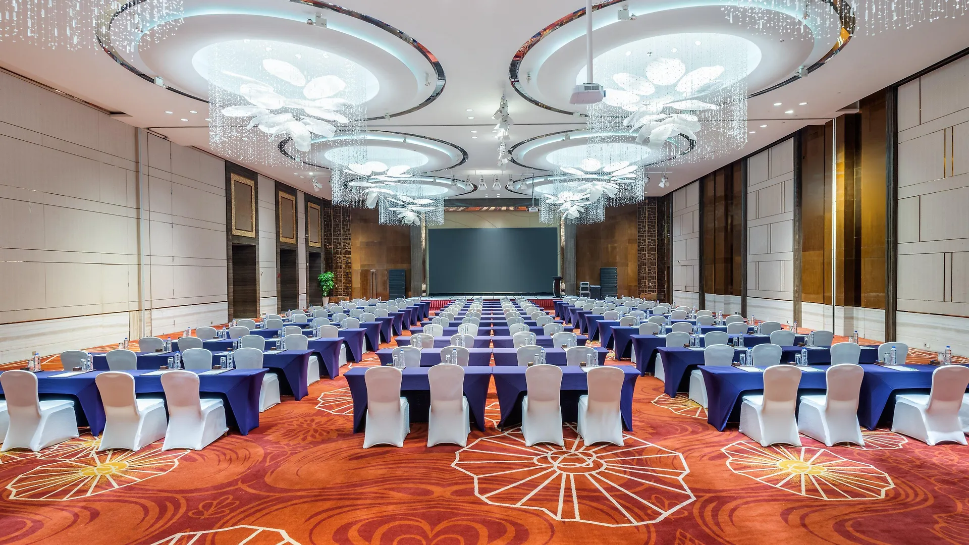 Holiday Inn Shanghai Hongqiao By Ihg