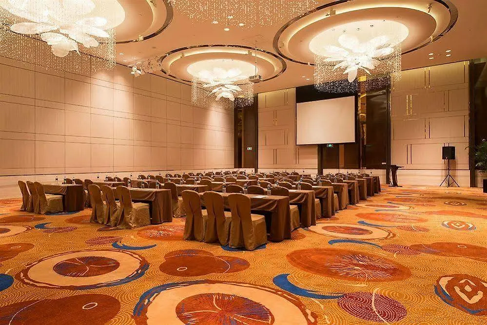 Hotel Holiday Inn Shanghai Hongqiao By Ihg
